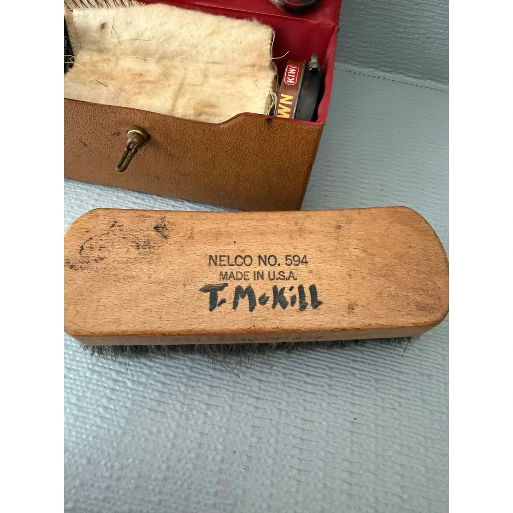 Vintage Kiwi Shoe Shine Kit‎ Horsehair Brushes Polish Travel Case
